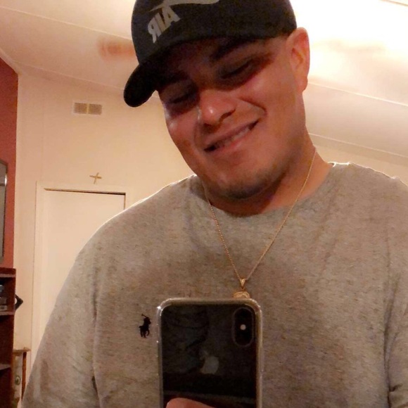 Meet your Posher, Santiago - Picture 1 of 1